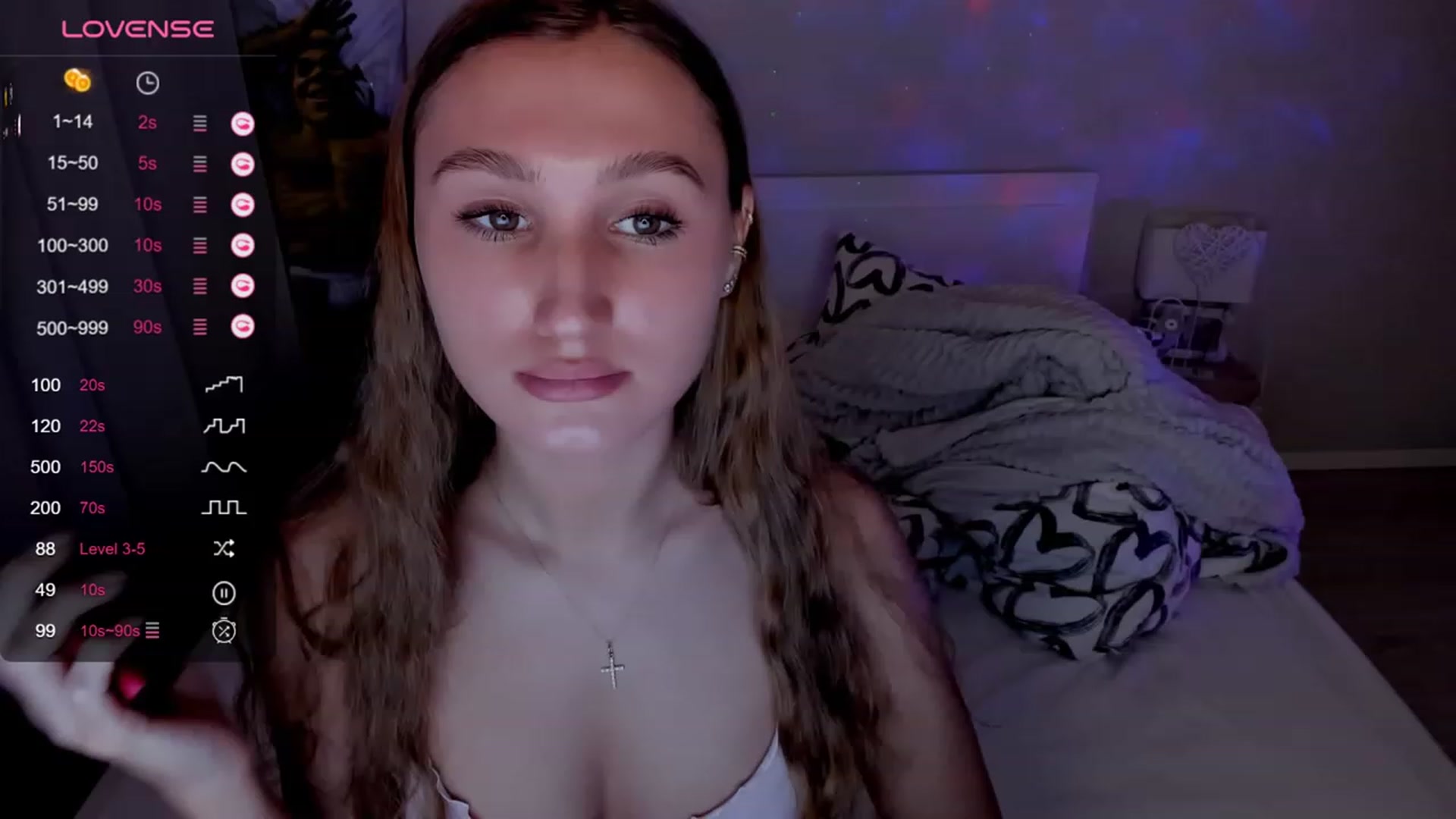 Gallery image thumbnail from Kellykeat's myfreecams stream on, 12/28/2023, 24:02 image 6 of 20