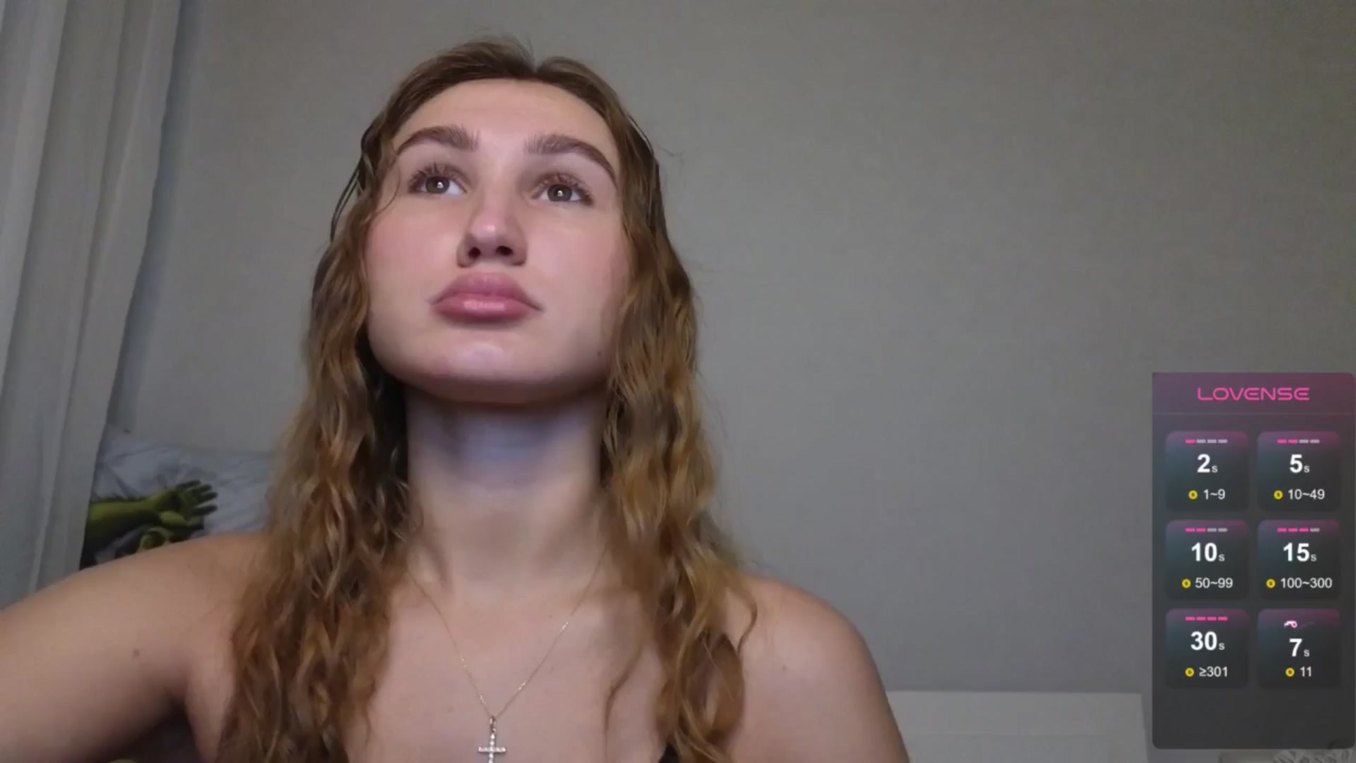 Gallery image thumbnail from Kellykeat's myfreecams stream on, 07/05/2025, 17:12 image 7 of 20