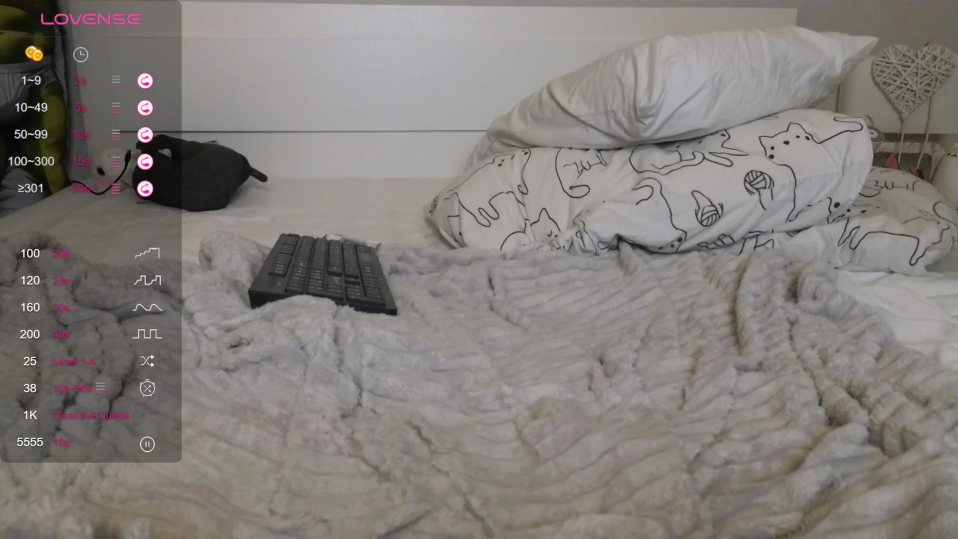 Gallery image thumbnail from Kellykeat's myfreecams stream on, 10/25/2025, 21:14 image 5 of 20