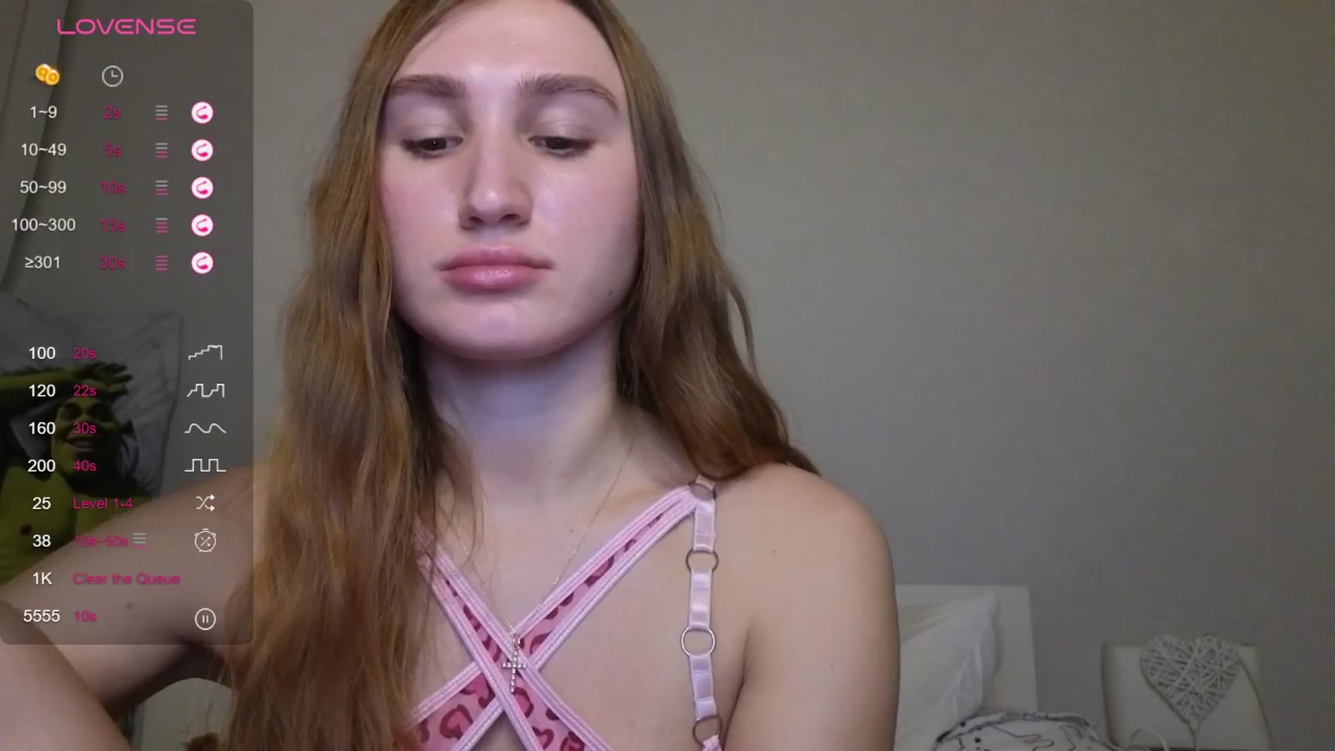 Gallery image thumbnail from Kellykeat's myfreecams stream on, 10/29/2025, 15:46 image 2 of 20