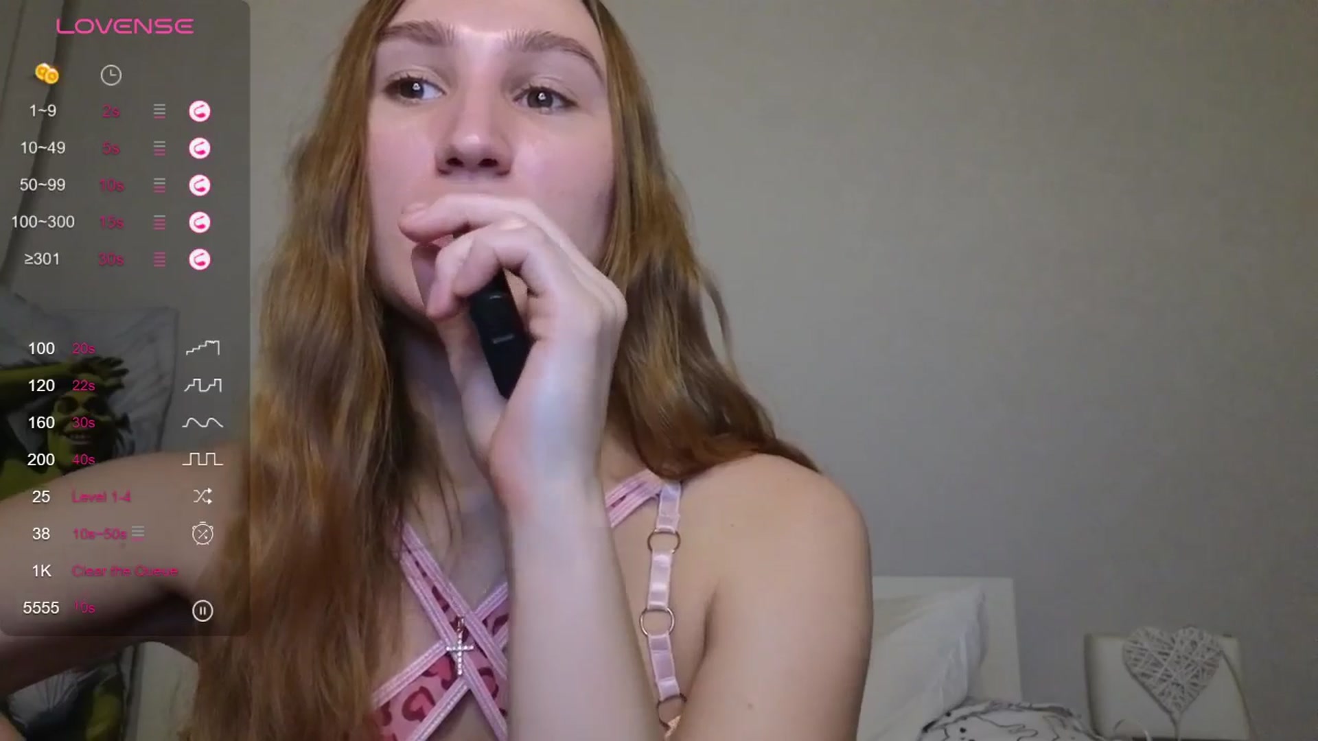Gallery image thumbnail from Kellykeat's myfreecams stream on, 10/29/2025, 15:46 image 4 of 20