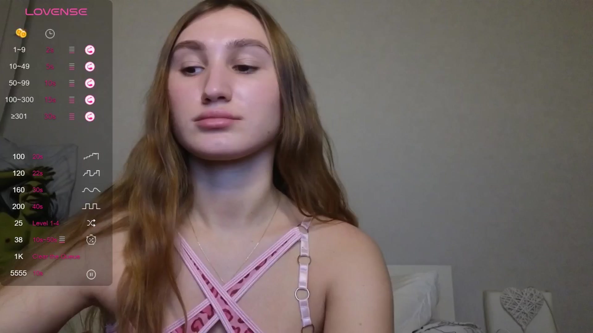 Gallery image thumbnail from Kellykeat's myfreecams stream on, 10/29/2025, 16:03 image 2 of 20