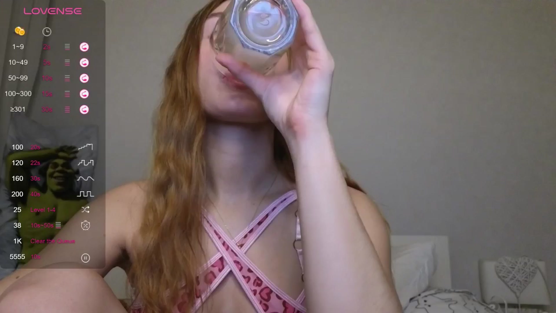Gallery image thumbnail from Kellykeat's myfreecams stream on, 10/29/2025, 17:45 image 2 of 20