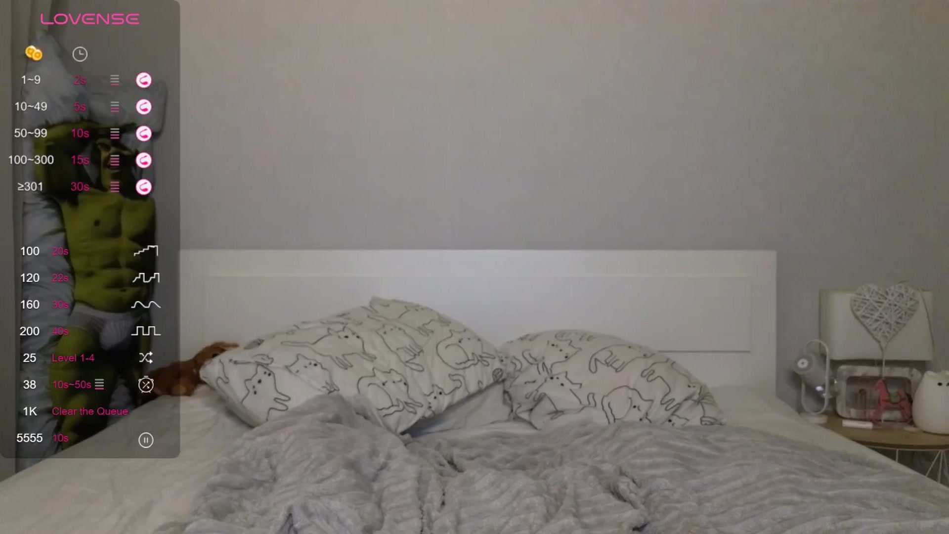Gallery image thumbnail from Kellykeat's myfreecams stream on, 12/10/2025, 13:36 image 16 of 20