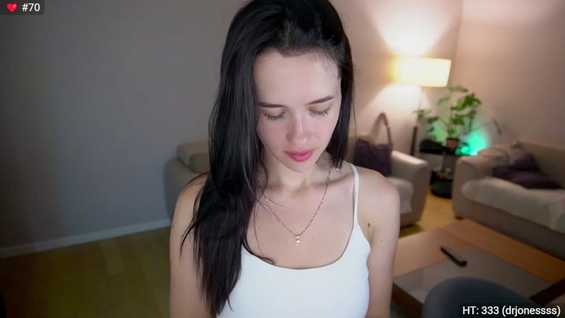 Gallery image thumbnail from Kenaz6's myfreecams stream on, 07/31/2023, 23:41 image 15 of 20