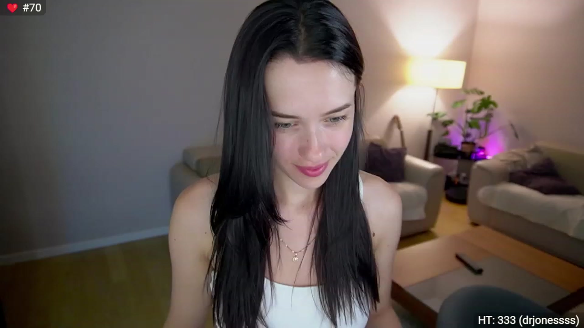 Gallery image thumbnail from Kenaz6's myfreecams stream on, 07/31/2023, 23:41 image 14 of 20