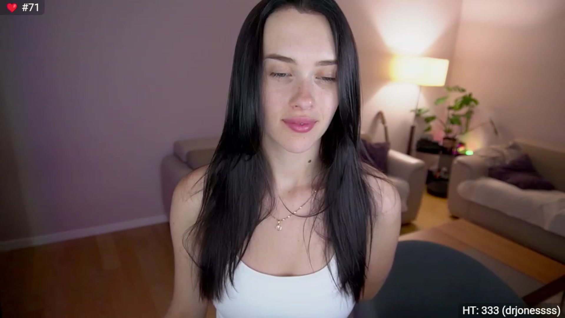 Gallery image thumbnail from Kenaz6's myfreecams stream on, 08/01/2023, 24:41 image 20 of 20