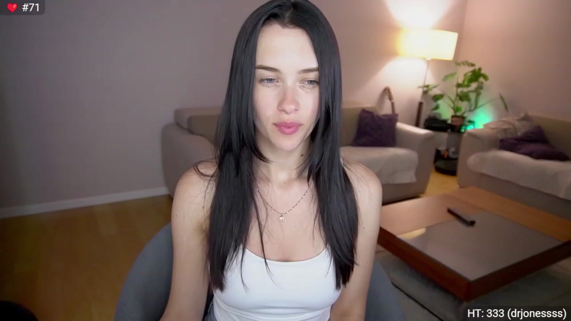 Gallery image thumbnail from Kenaz6's myfreecams stream on, 08/01/2023, 01:53 image 6 of 20