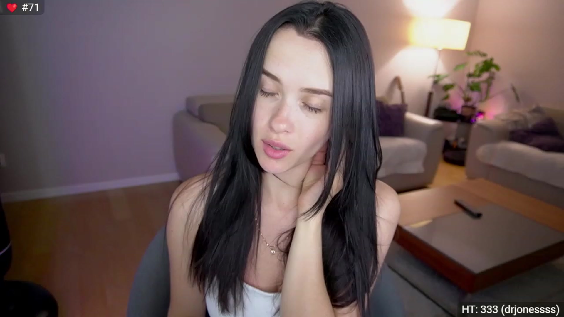 Gallery image thumbnail from Kenaz6's myfreecams stream on, 08/01/2023, 02:32 image 17 of 20