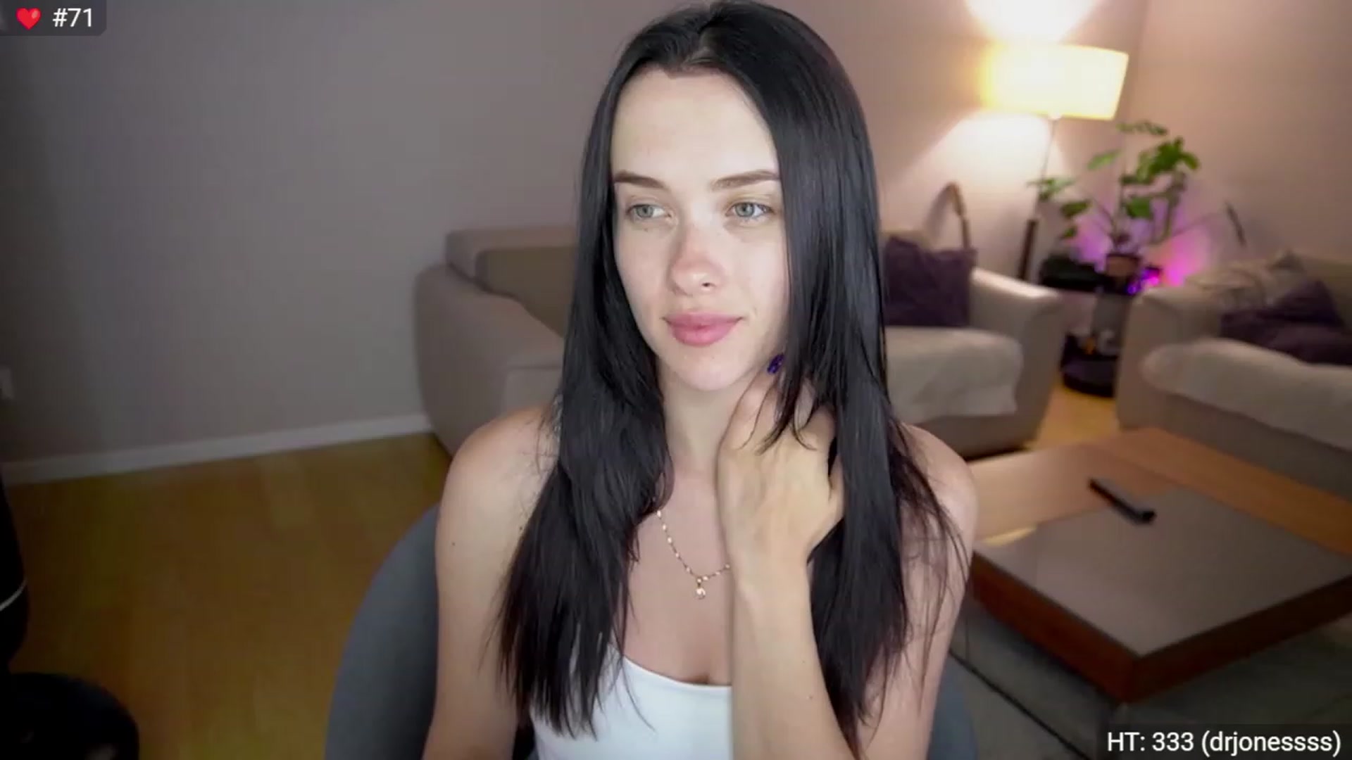 Gallery image thumbnail from Kenaz6's myfreecams stream on, 08/01/2023, 02:32 image 16 of 20