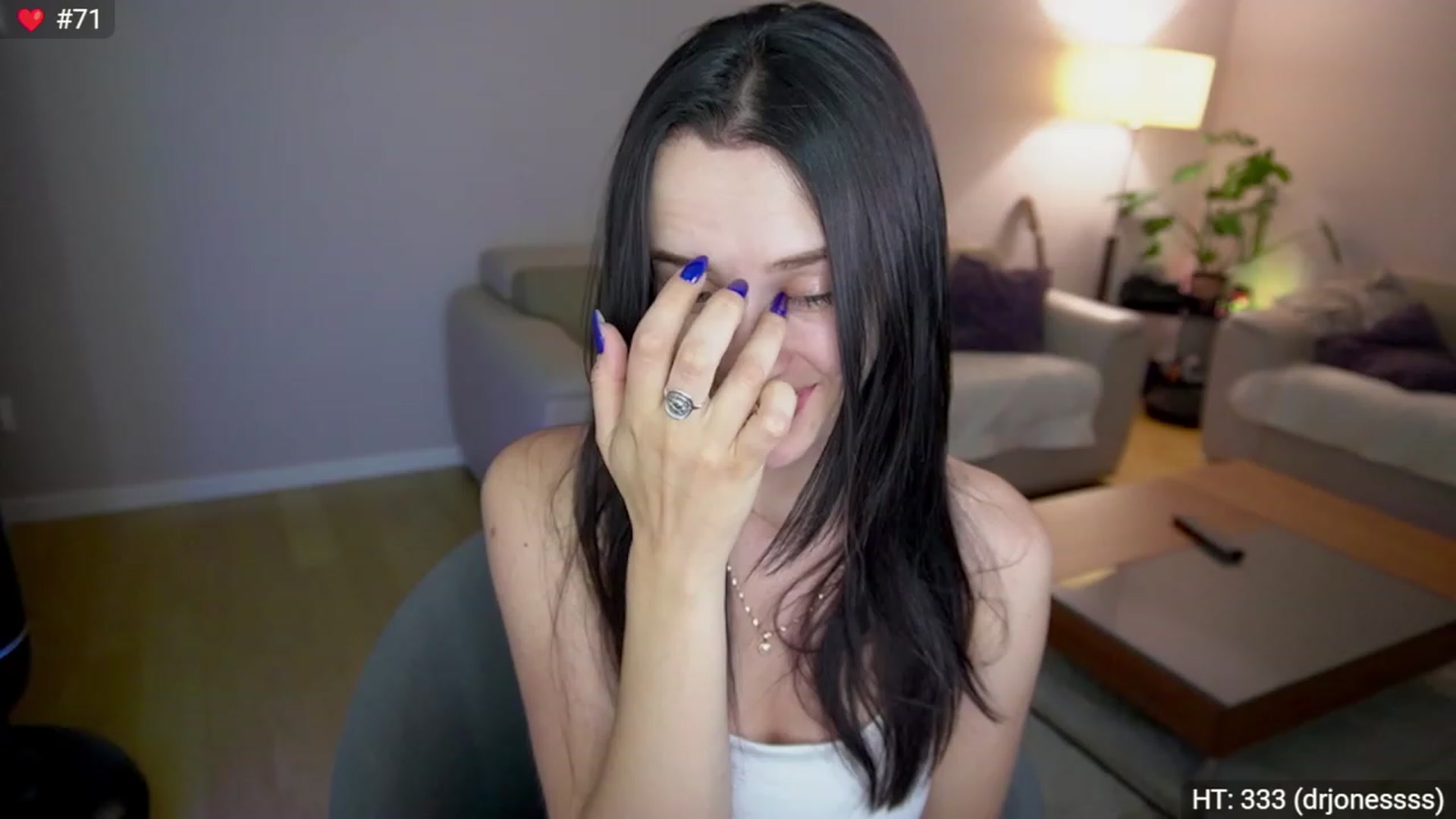 Gallery image thumbnail from Kenaz6's myfreecams stream on, 08/01/2023, 02:32 image 19 of 20