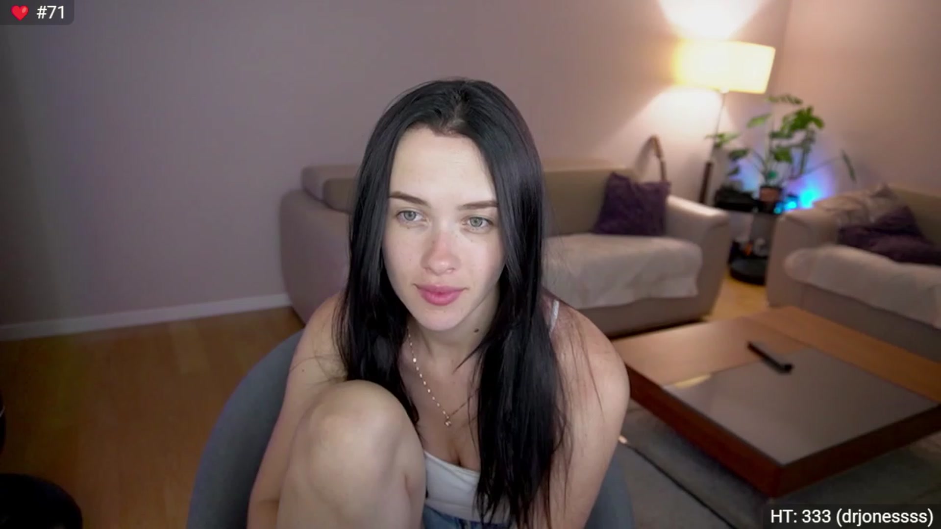 Gallery image thumbnail from Kenaz6's myfreecams stream on, 08/01/2023, 02:32 image 6 of 20
