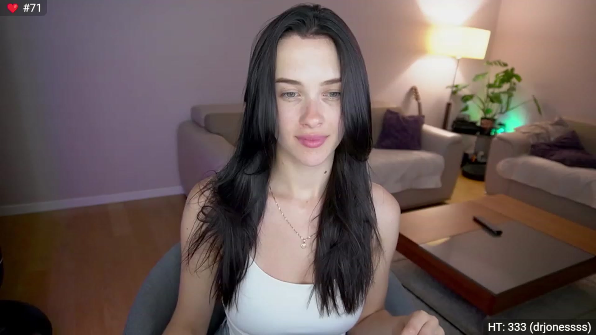 Gallery image thumbnail from Kenaz6's myfreecams stream on, 08/01/2023, 02:32 image 1 of 20