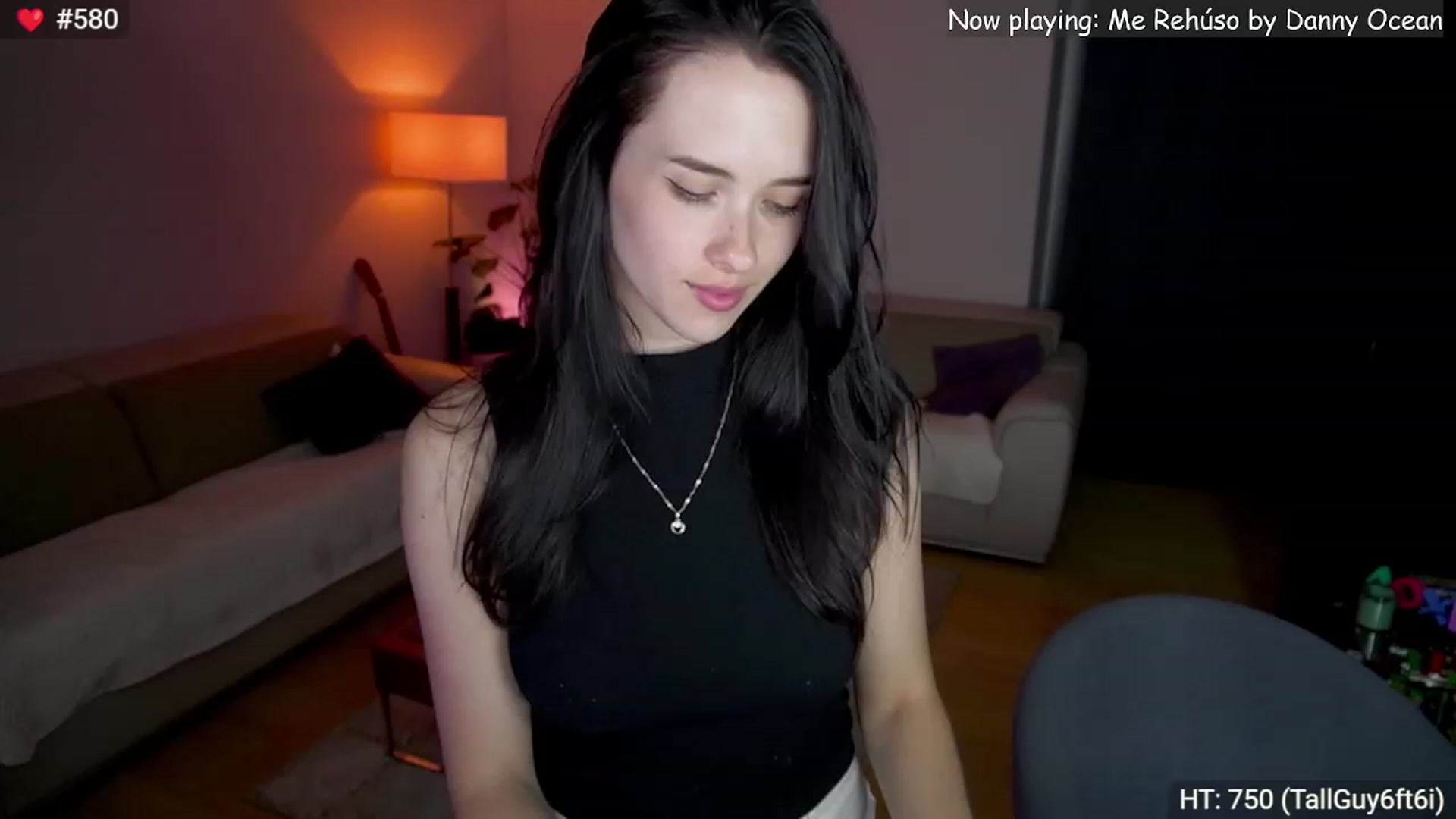 Gallery image thumbnail from Kenaz6's myfreecams stream on, 08/04/2023, 24:55 image 5 of 20