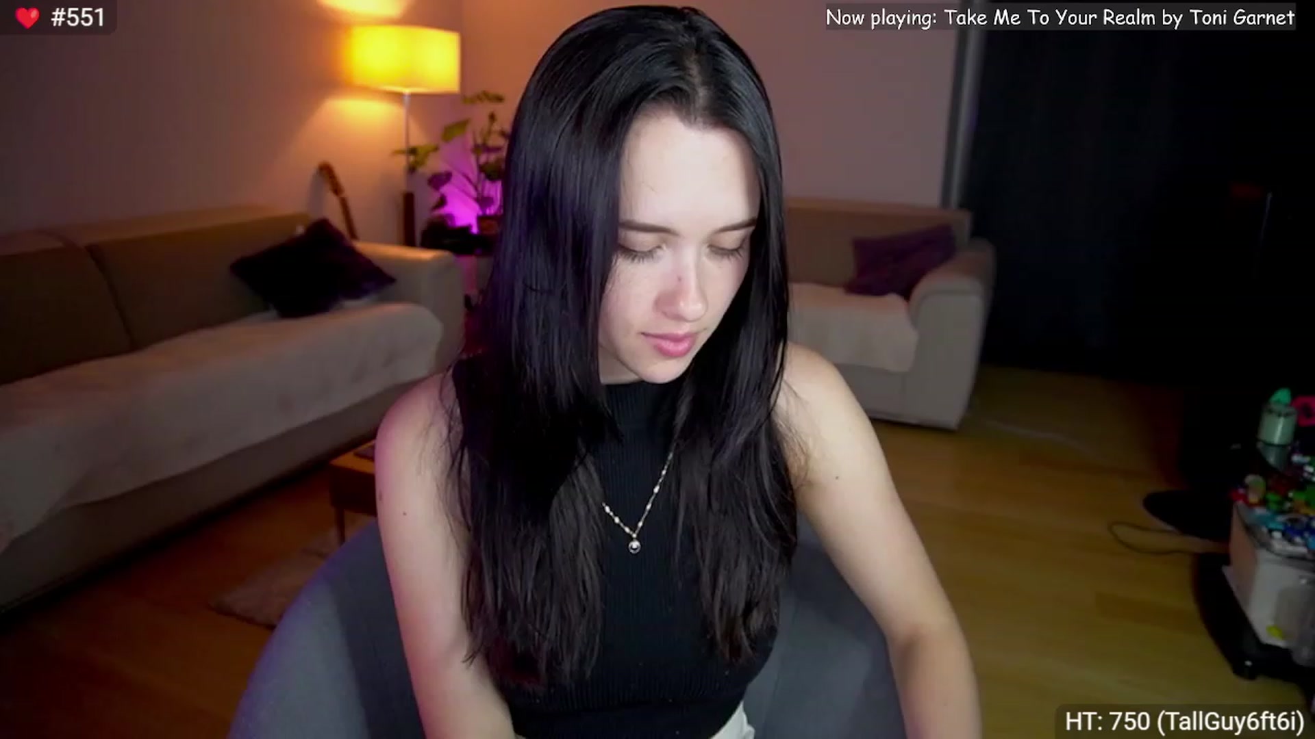 Gallery image thumbnail from Kenaz6's myfreecams stream on, 08/04/2023, 24:55 image 17 of 20