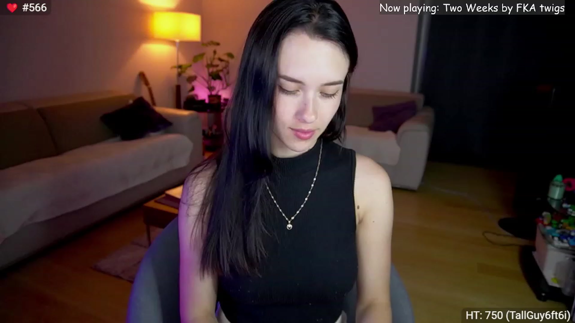 Gallery image thumbnail from Kenaz6's myfreecams stream on, 08/04/2023, 24:55 image 11 of 20