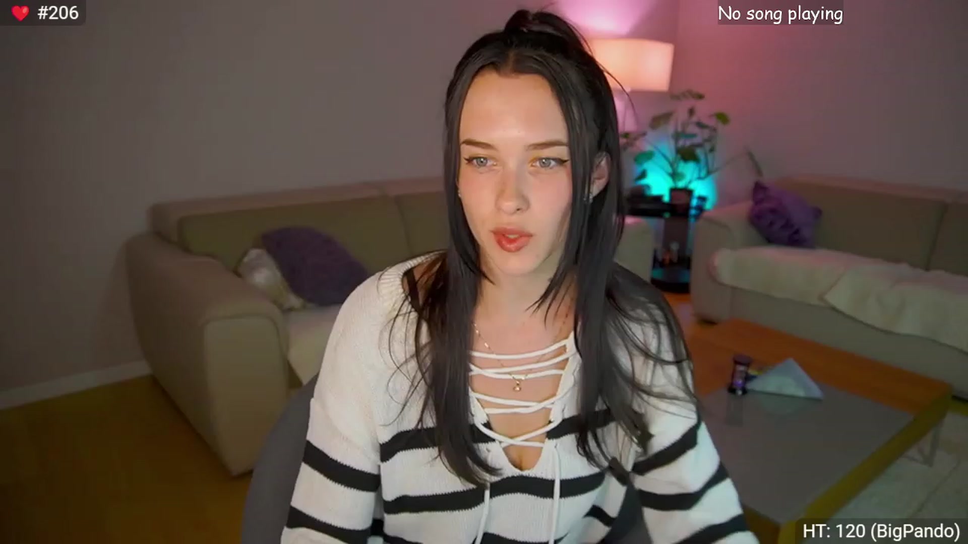Gallery image thumbnail from Kenaz6's myfreecams stream on, 08/05/2023, 20:38 image 2 of 20