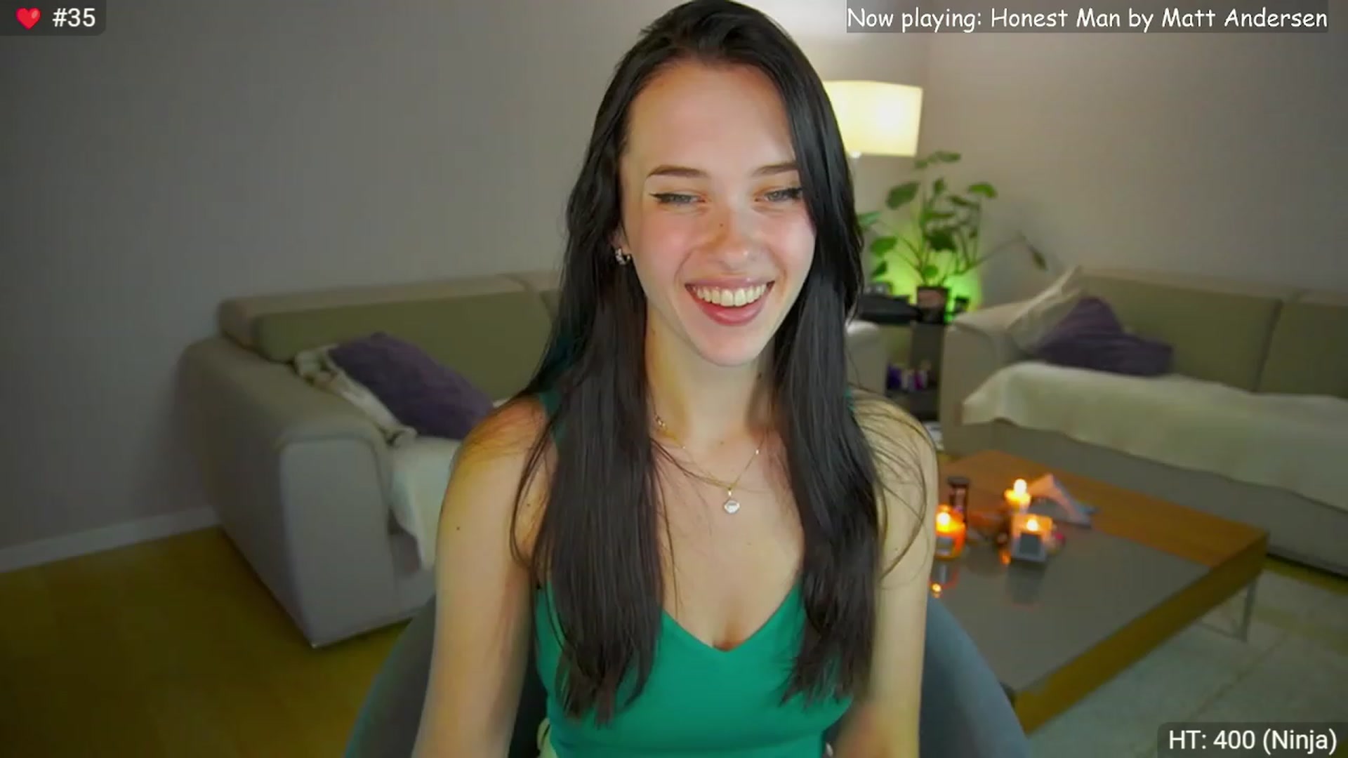 Gallery image thumbnail from Kenaz6's myfreecams stream on, 08/10/2023, 24:42 image 1 of 20