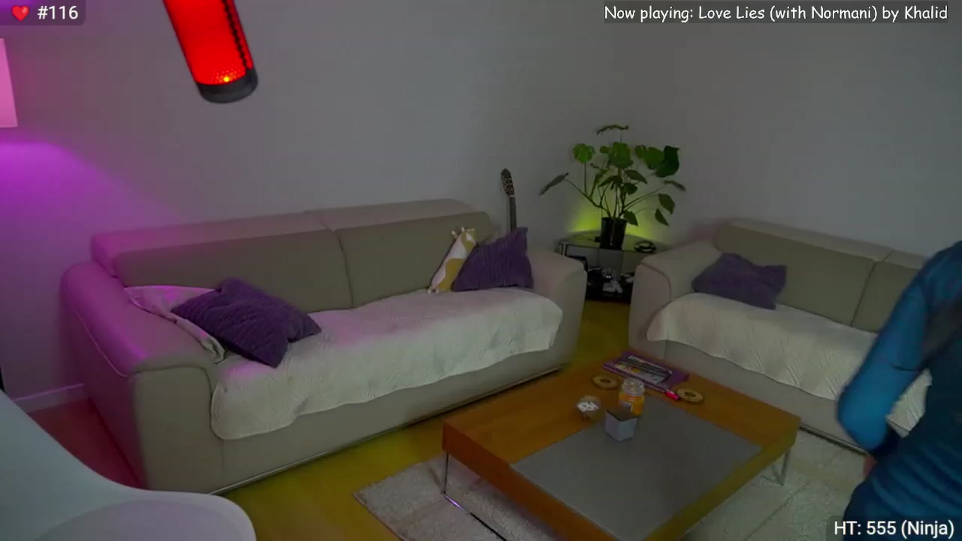 Gallery image thumbnail from Kenaz6's myfreecams stream on, 08/31/2023, 22:28 image 18 of 20