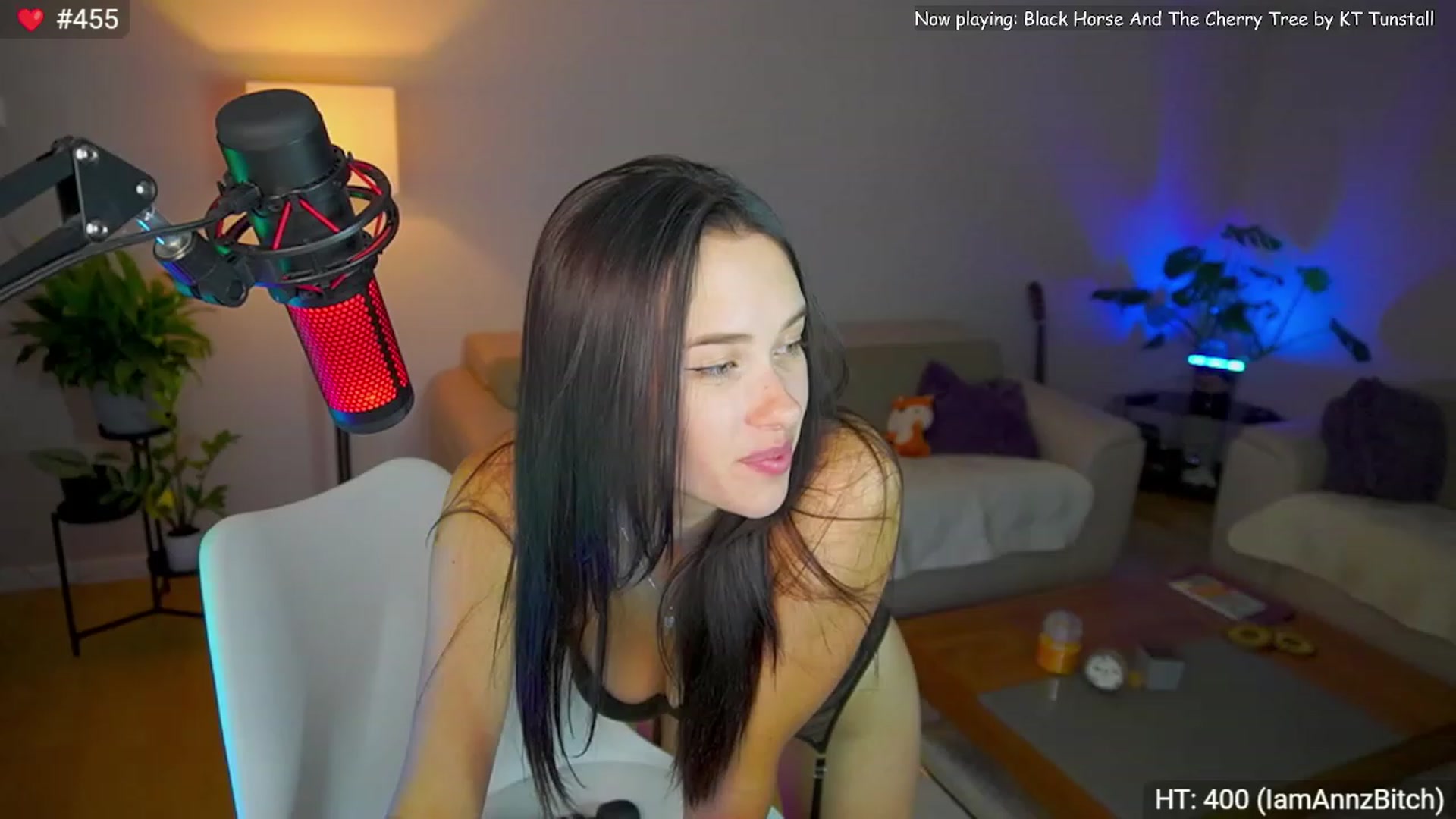 Gallery image thumbnail from Kenaz6's myfreecams stream on, 09/02/2023, 01:20 image 14 of 20