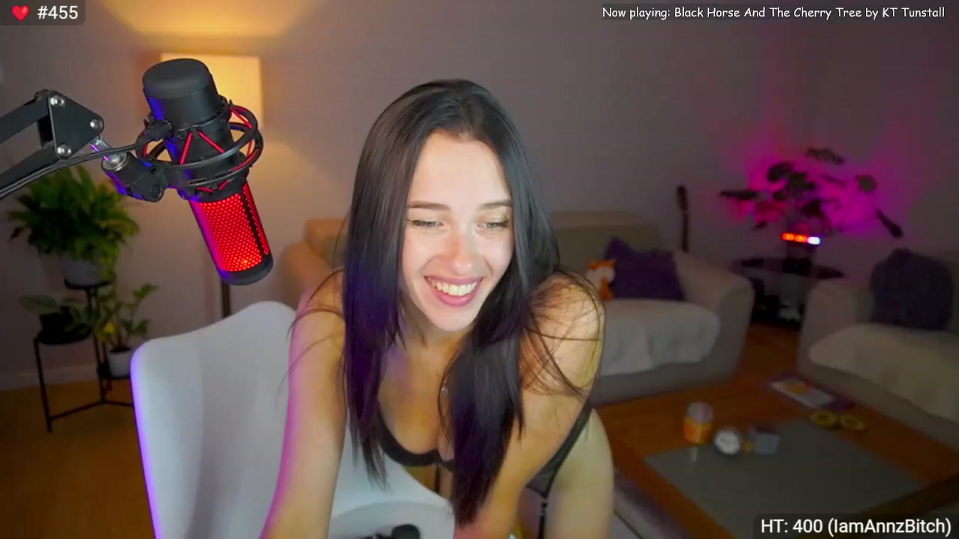 Gallery image thumbnail from Kenaz6's myfreecams stream on, 09/02/2023, 01:47 image 2 of 20
