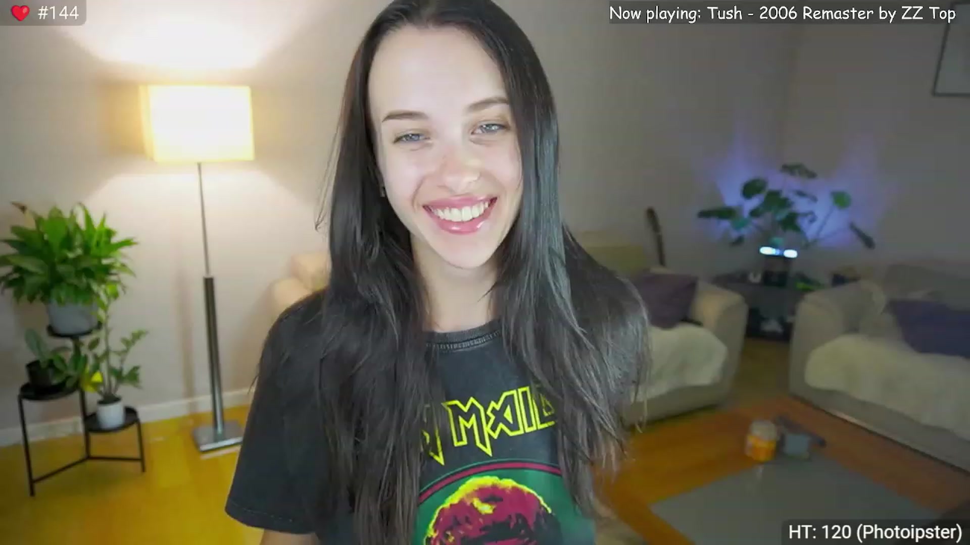 Gallery image thumbnail from Kenaz6's myfreecams stream on, 09/10/2023, 24:05 image 3 of 20