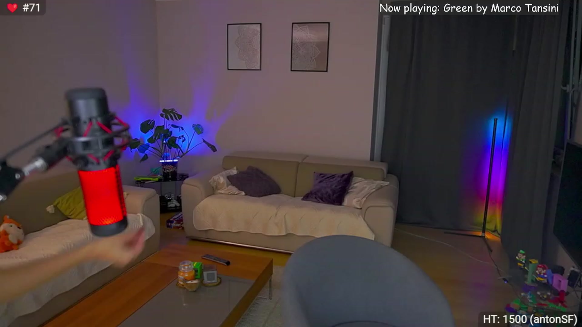 Gallery image thumbnail from Kenaz6's myfreecams stream on, 09/19/2023, 24:03 image 10 of 20