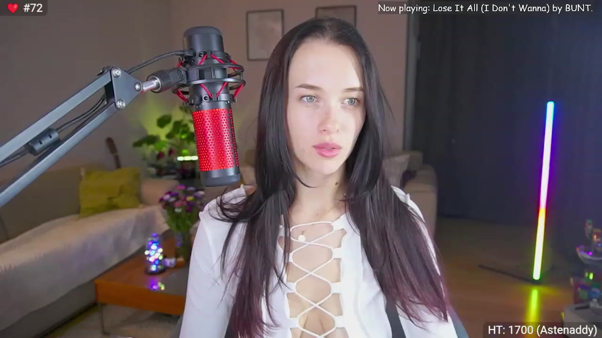 Gallery image thumbnail from Kenaz6's myfreecams stream on, 09/25/2023, 24:44 image 11 of 20