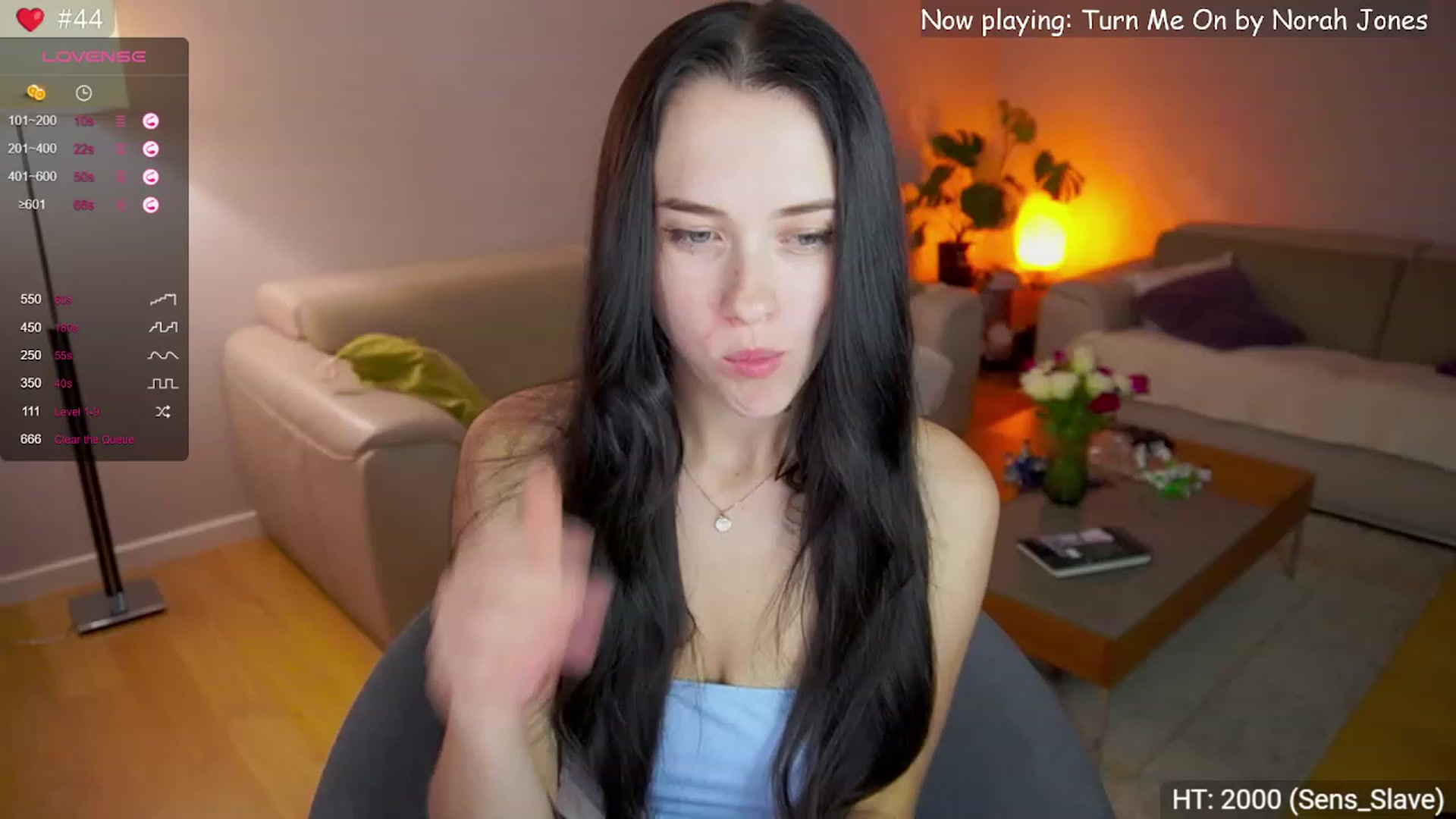 Gallery image thumbnail from Kenaz6's myfreecams stream on, 10/14/2023, 03:39 image 18 of 20