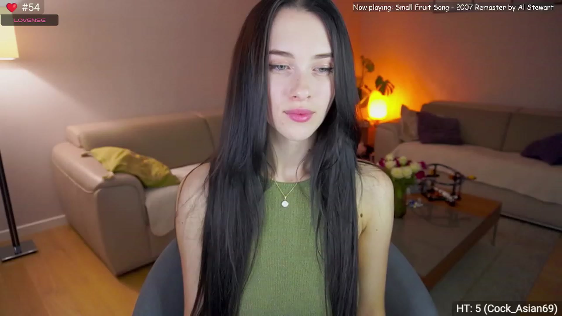 Gallery image thumbnail from Kenaz6's myfreecams stream on, 10/16/2023, 21:51 image 7 of 20