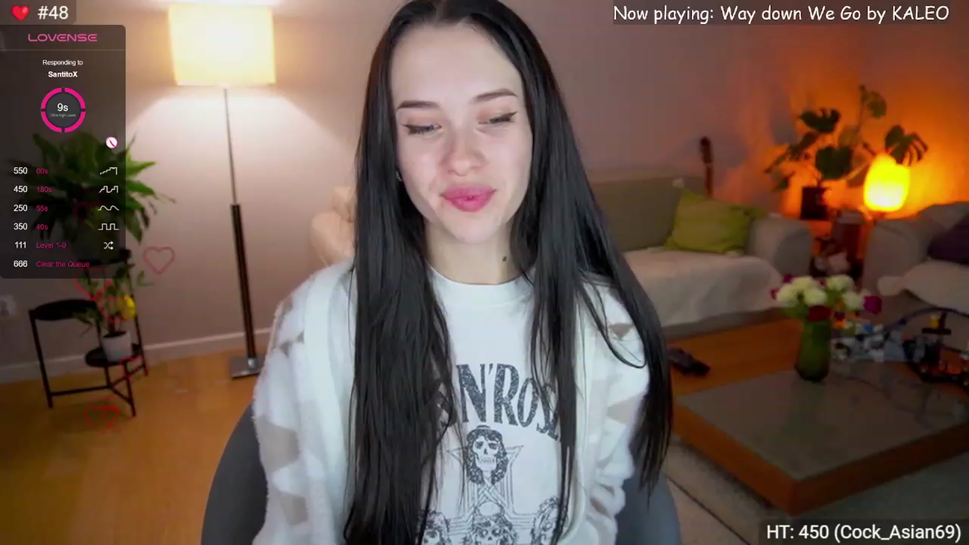 Gallery image thumbnail from Kenaz6's myfreecams stream on, 10/18/2023, 02:49 image 18 of 20