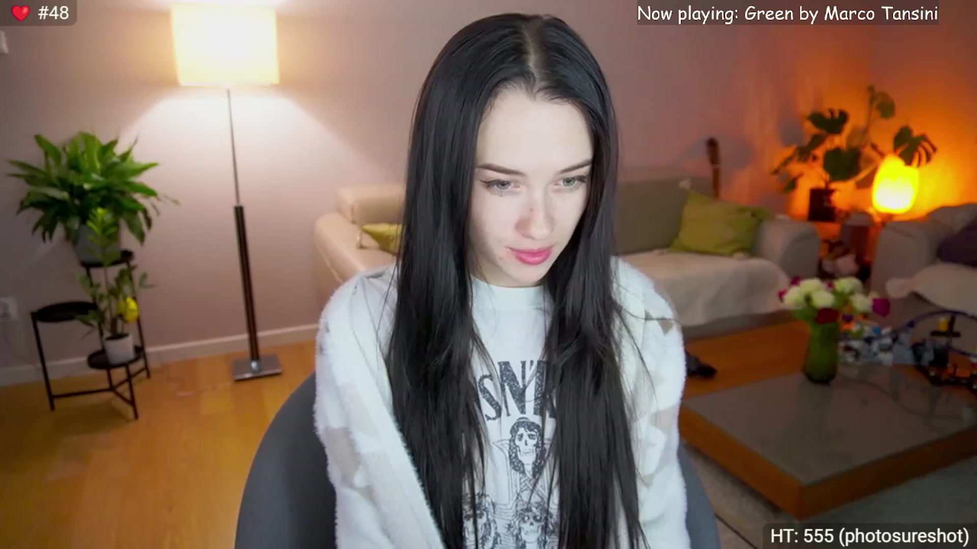 Gallery image thumbnail from Kenaz6's myfreecams stream on, 10/18/2023, 02:49 image 19 of 20