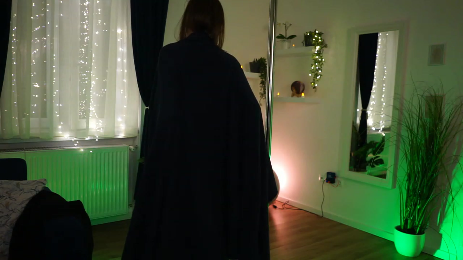 Gallery image thumbnail from Kend_dall's myfreecams stream on, 11/14/2022, 16:14 image 12 of 20
