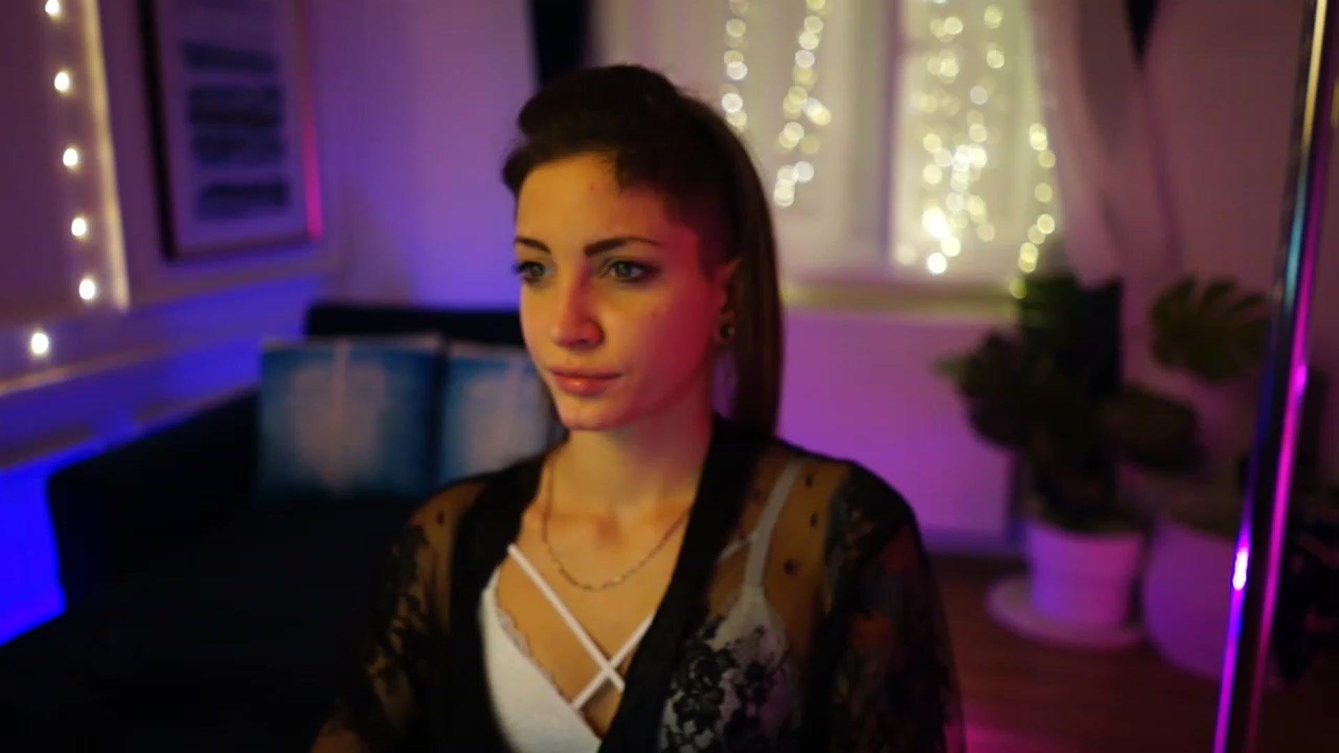 Gallery image thumbnail from Kend_dall's myfreecams stream on, 12/06/2022, 10:42 image 8 of 20
