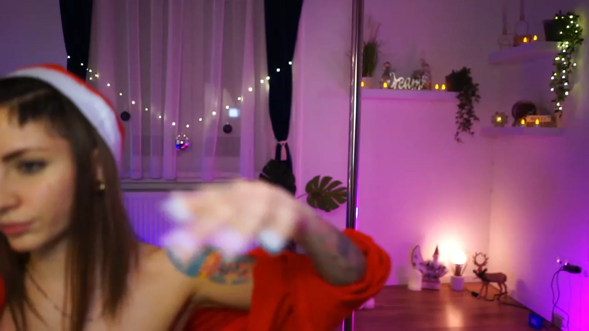 Gallery image thumbnail from Kend_dall's myfreecams stream on, 12/09/2022, 19:20 image 8 of 20