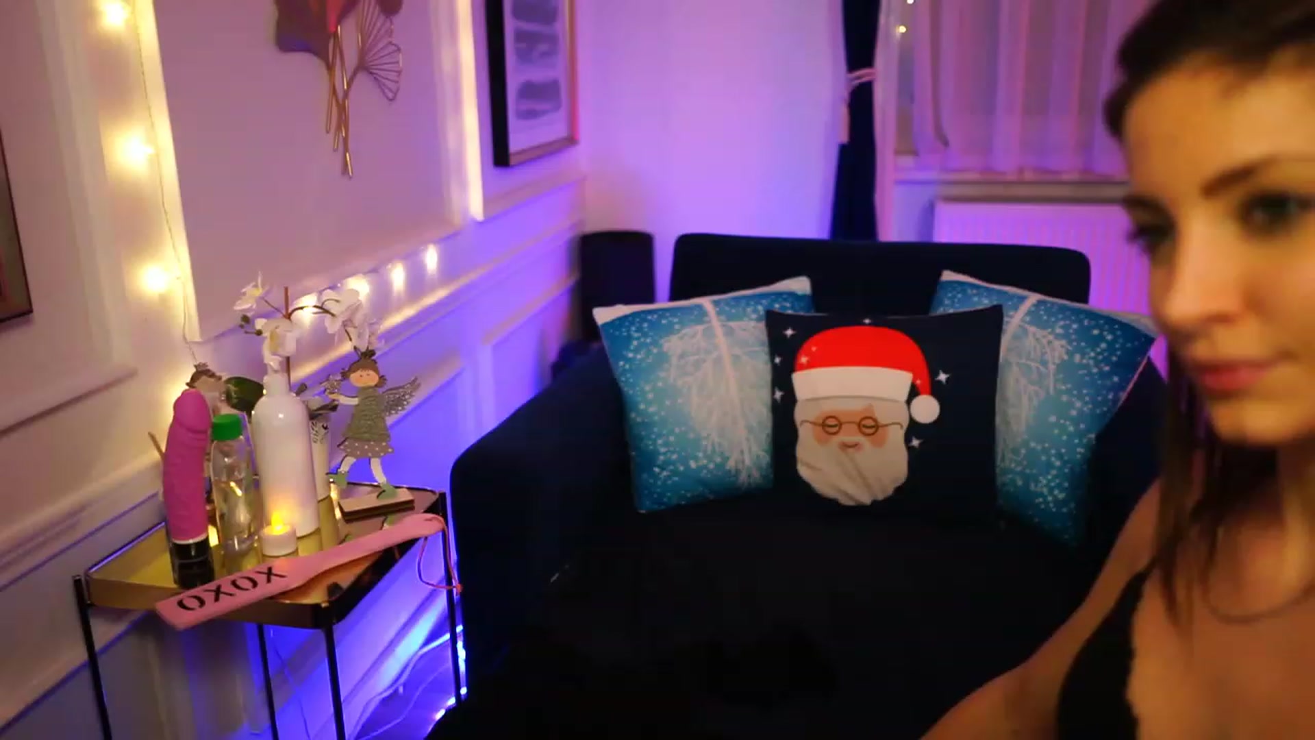 Gallery image thumbnail from Kend_dall's myfreecams stream on, 12/11/2022, 22:24 image 14 of 20