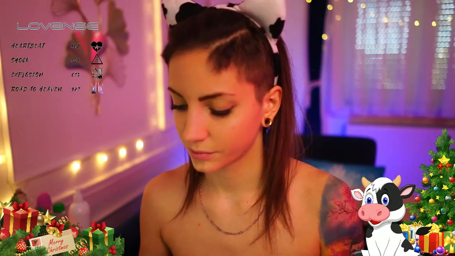Gallery image thumbnail from Kend_dall's myfreecams stream on, 12/27/2022, 10:03 image 14 of 20