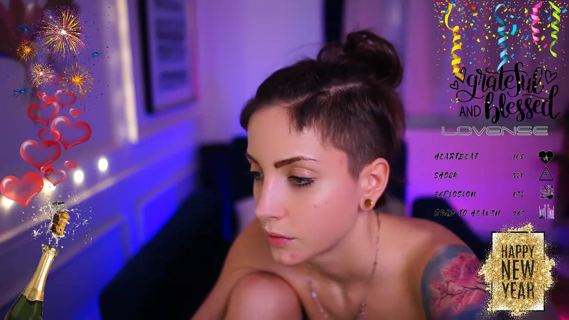 Gallery image thumbnail from Kend_dall's myfreecams stream on, 12/30/2022, 13:55 image 16 of 20