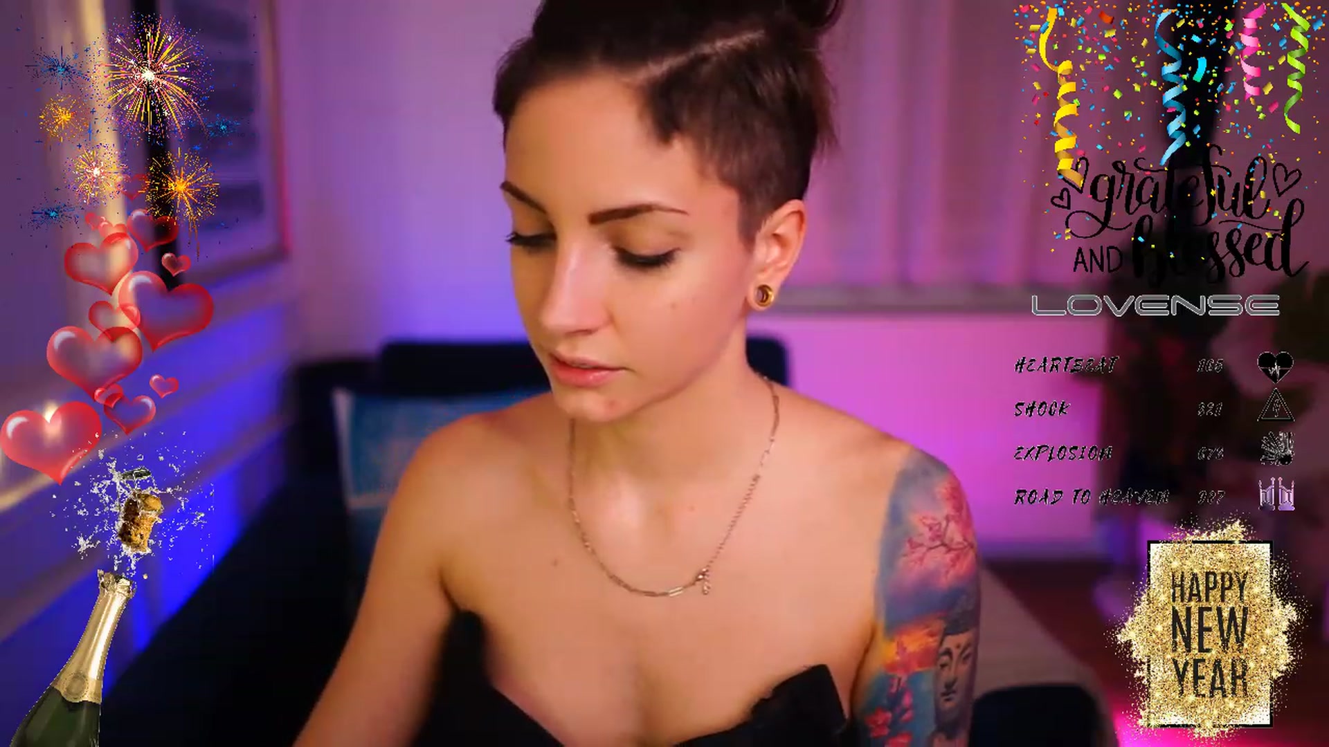 Gallery image thumbnail from Kend_dall's myfreecams stream on, 12/30/2022, 13:55 image 6 of 20