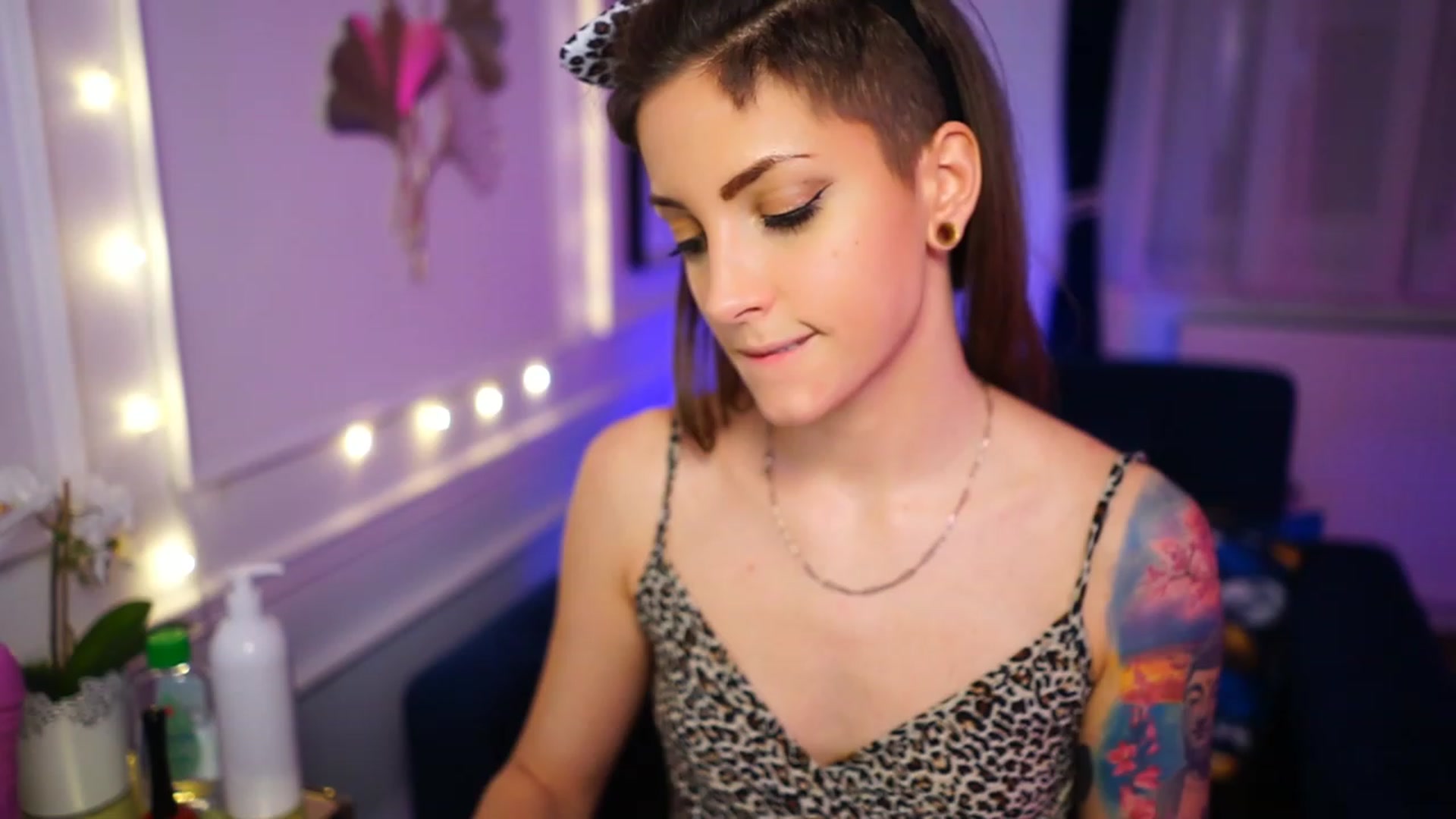 Gallery image thumbnail from Kend_dall's myfreecams stream on, 01/02/2023, 22:50 image 11 of 20
