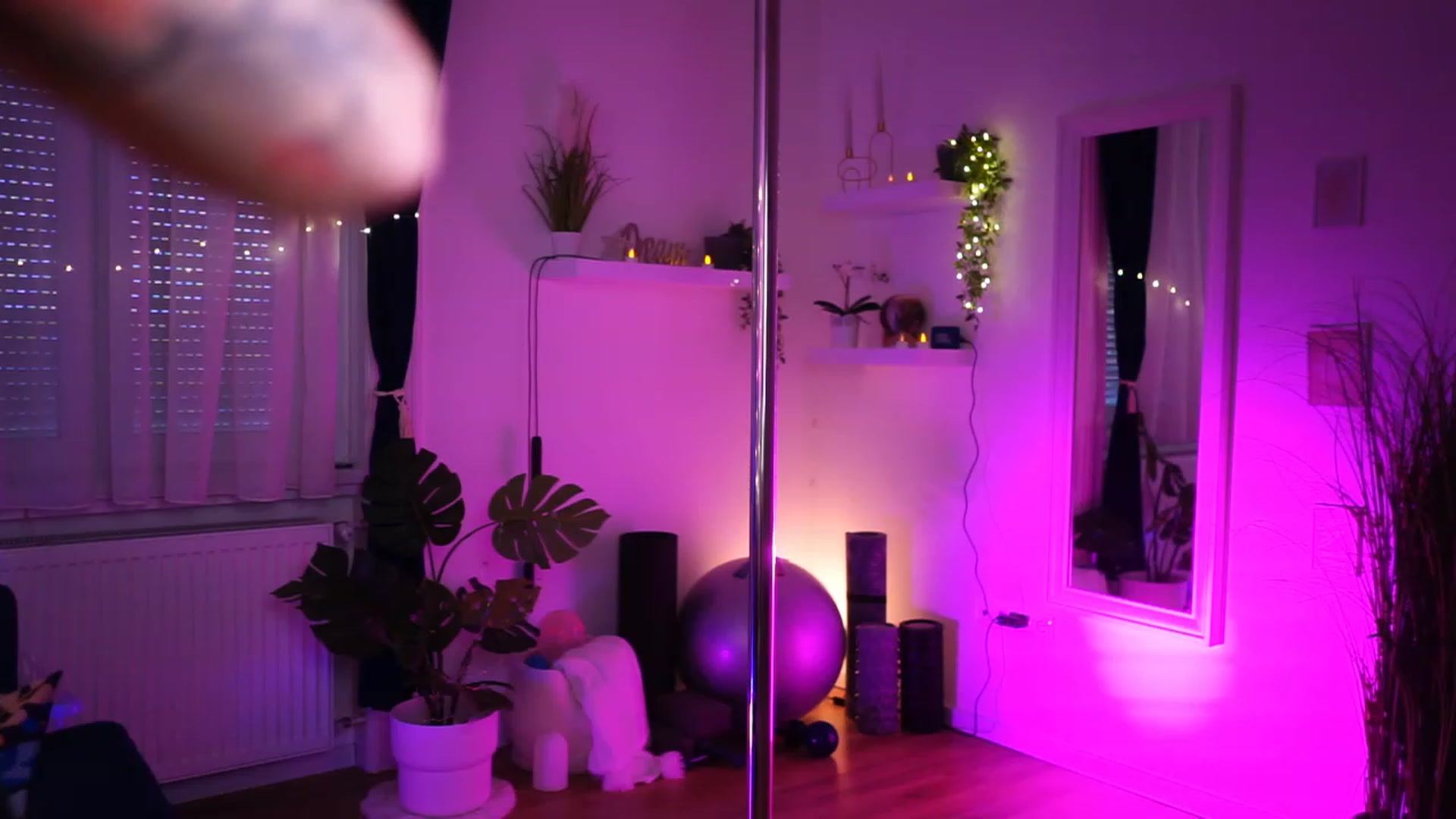 Gallery image thumbnail from Kend_dall's myfreecams stream on, 01/10/2023, 11:57 image 16 of 20
