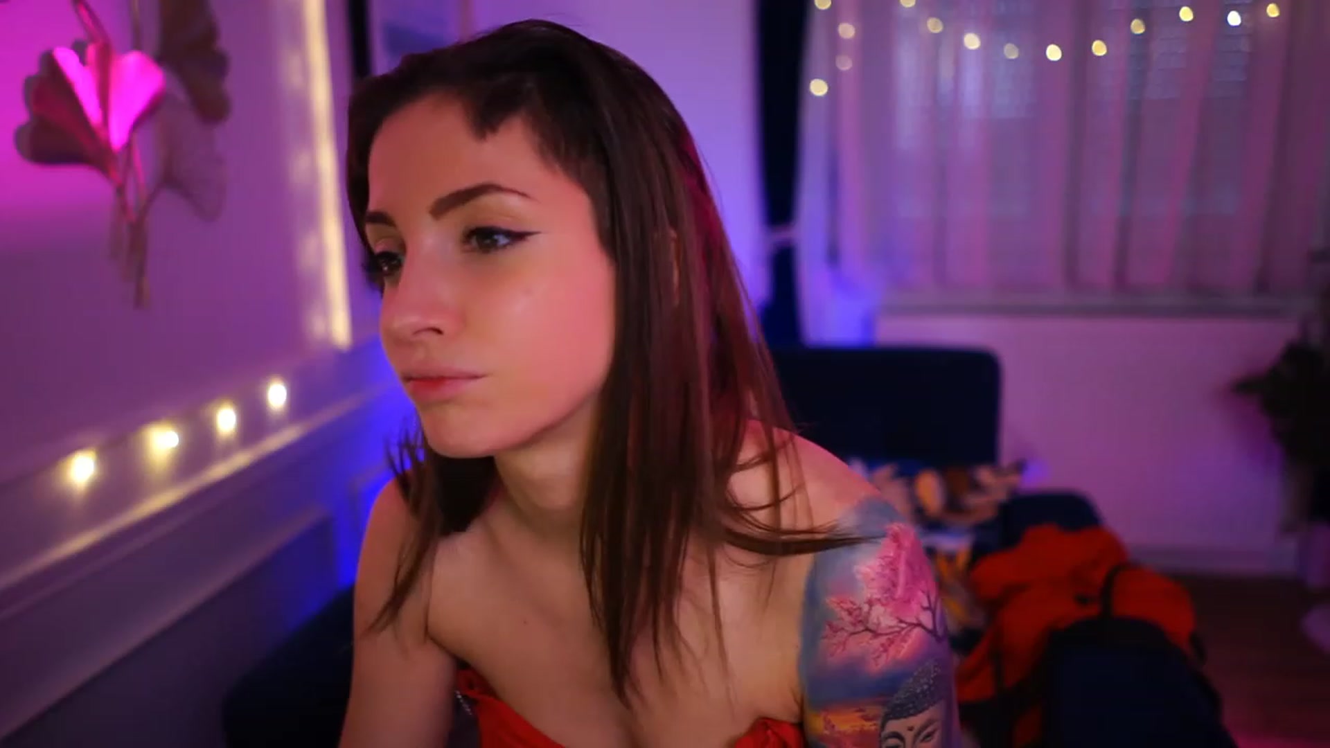 Gallery image thumbnail from Kend_dall's myfreecams stream on, 01/10/2023, 11:57 image 9 of 20