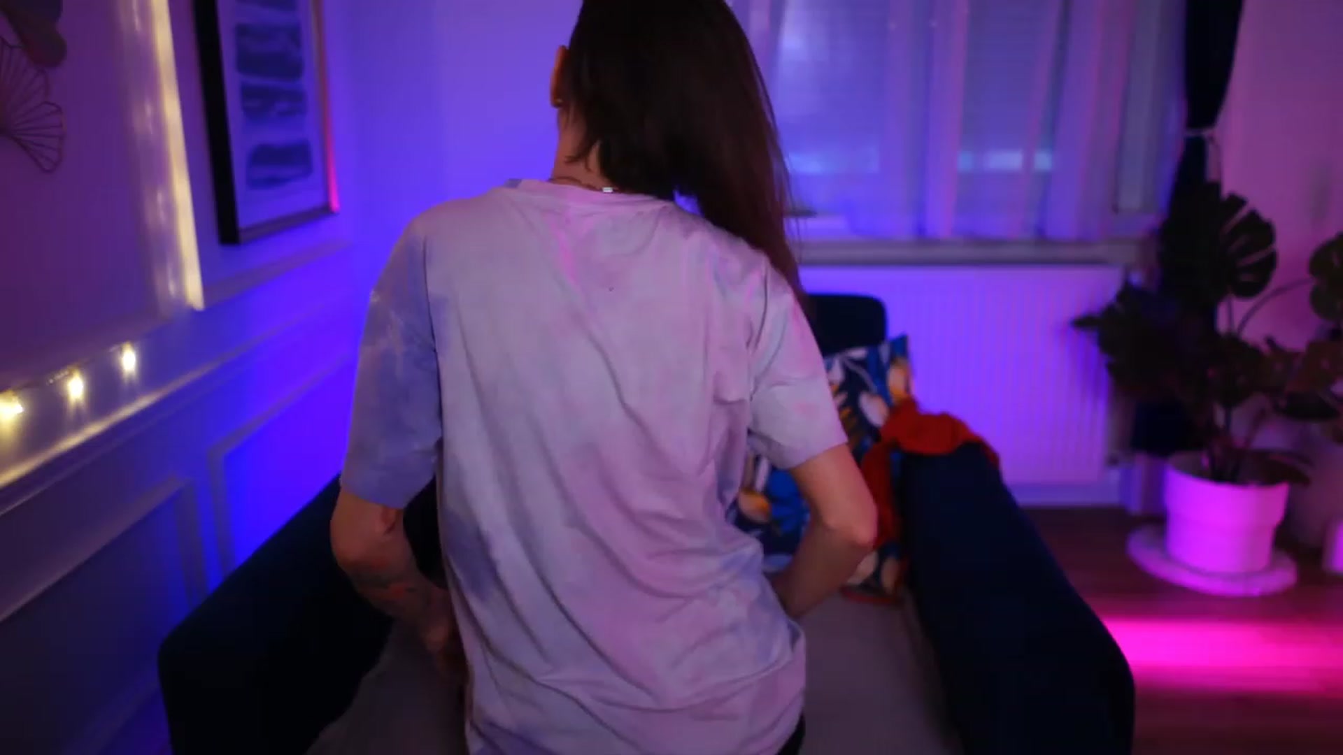 Gallery image thumbnail from Kend_dall's myfreecams stream on, 01/20/2023, 07:08 image 18 of 20