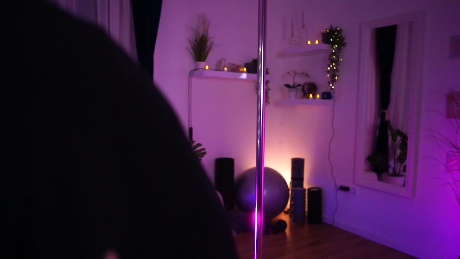 Gallery image thumbnail from Kend_dall's myfreecams stream on, 01/21/2023, 07:01 image 1 of 20