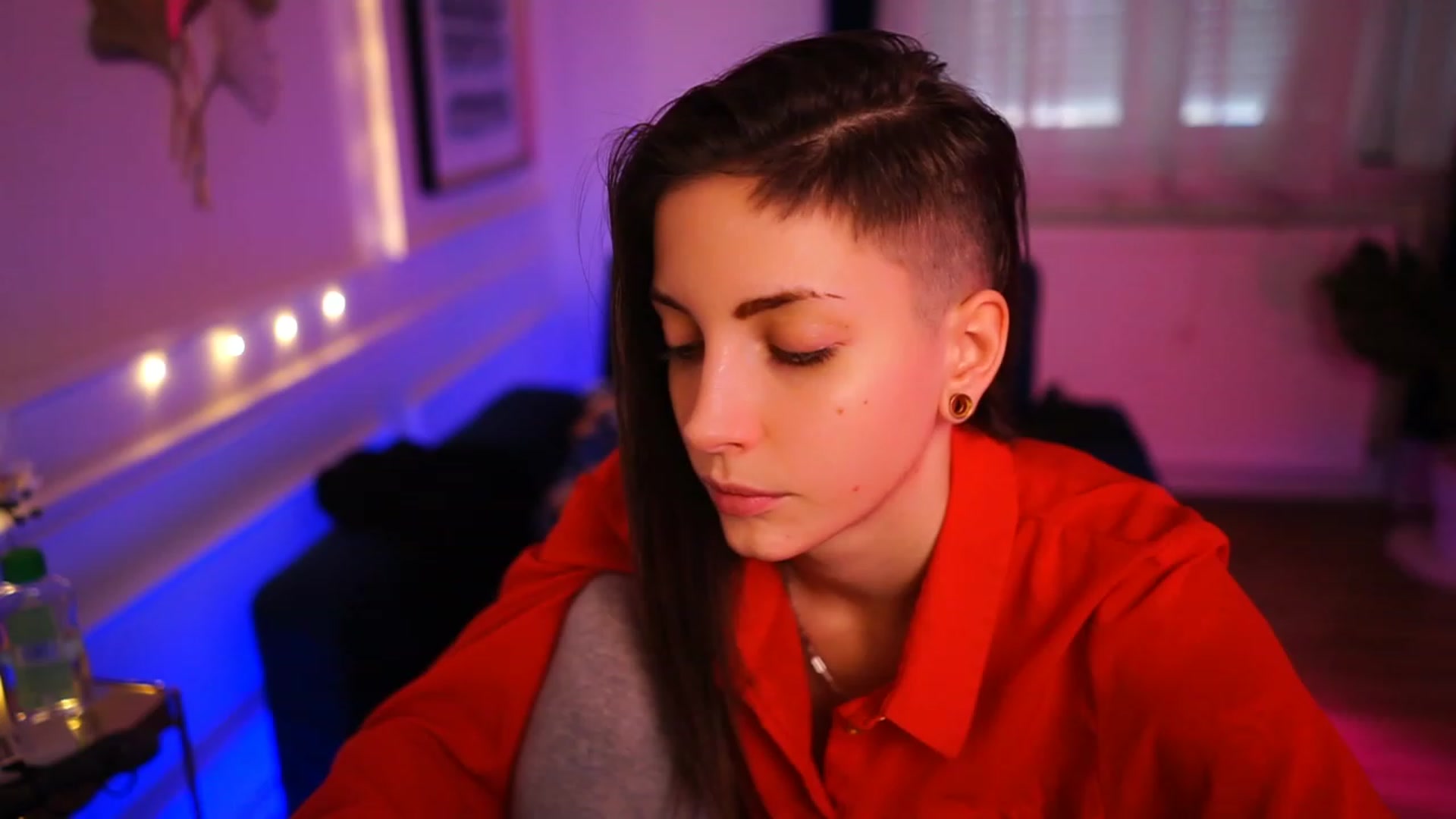 Gallery image thumbnail from Kend_dall's myfreecams stream on, 01/21/2023, 10:04 image 19 of 20
