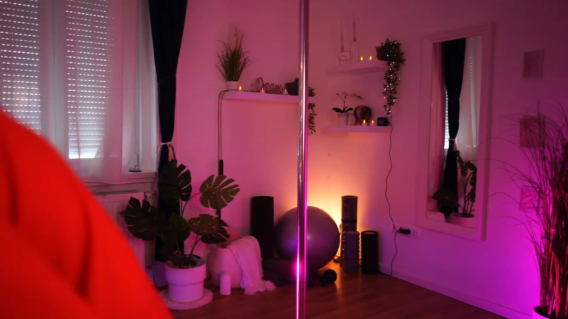 Gallery image thumbnail from Kend_dall's myfreecams stream on, 01/21/2023, 10:04 image 9 of 20