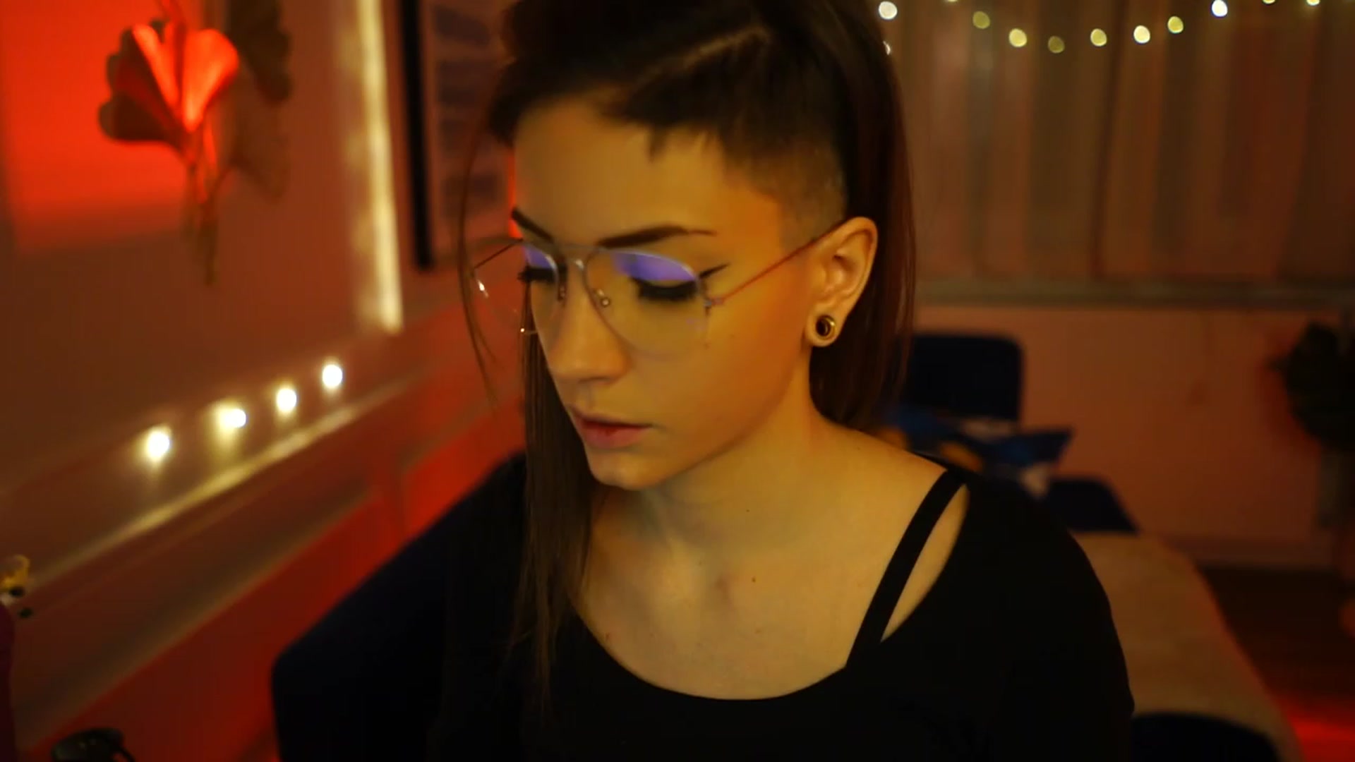 Gallery image thumbnail from Kend_dall's myfreecams stream on, 01/22/2023, 13:11 image 4 of 20