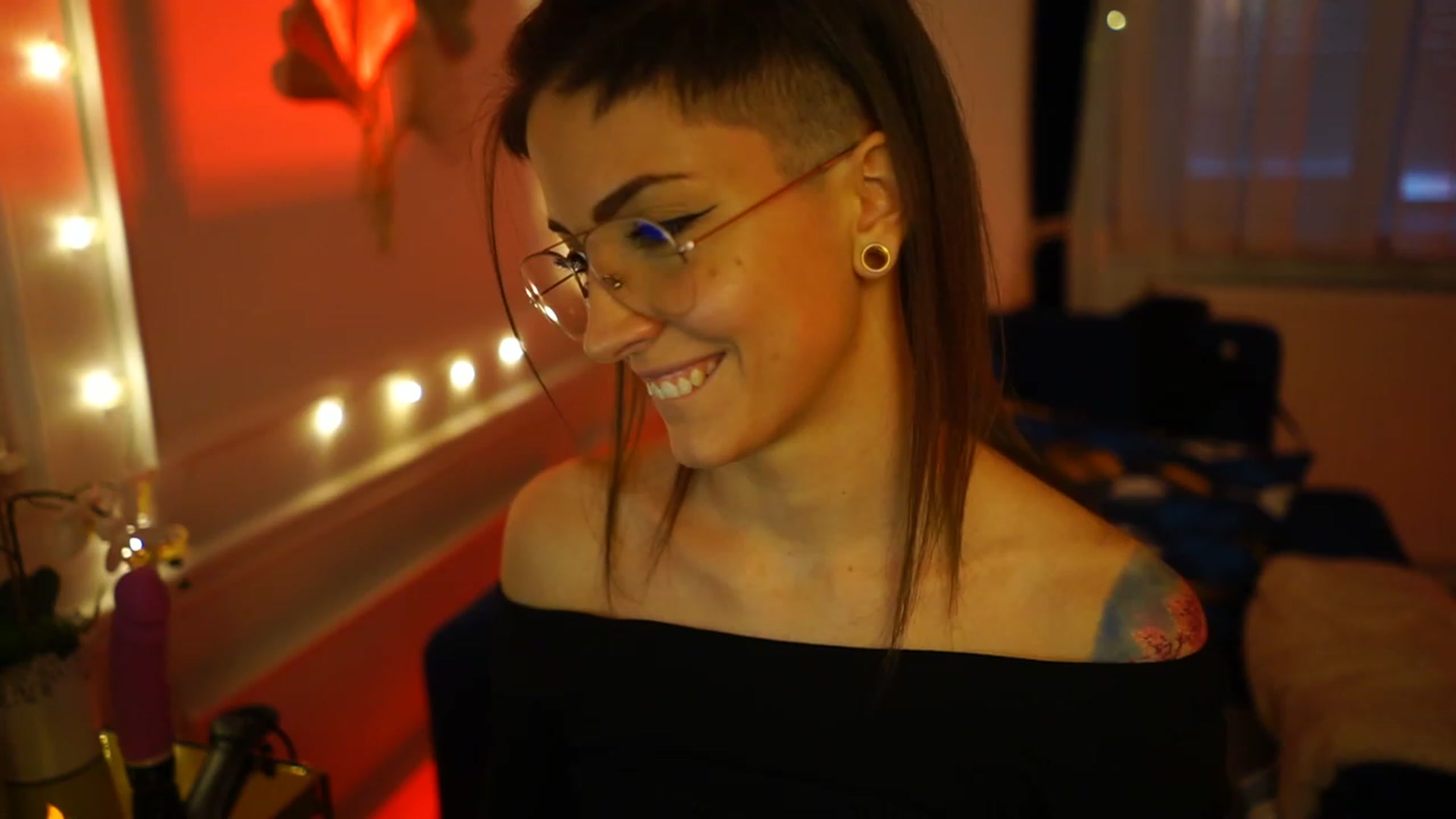 Gallery image thumbnail from Kend_dall's myfreecams stream on, 01/22/2023, 14:43 image 11 of 20