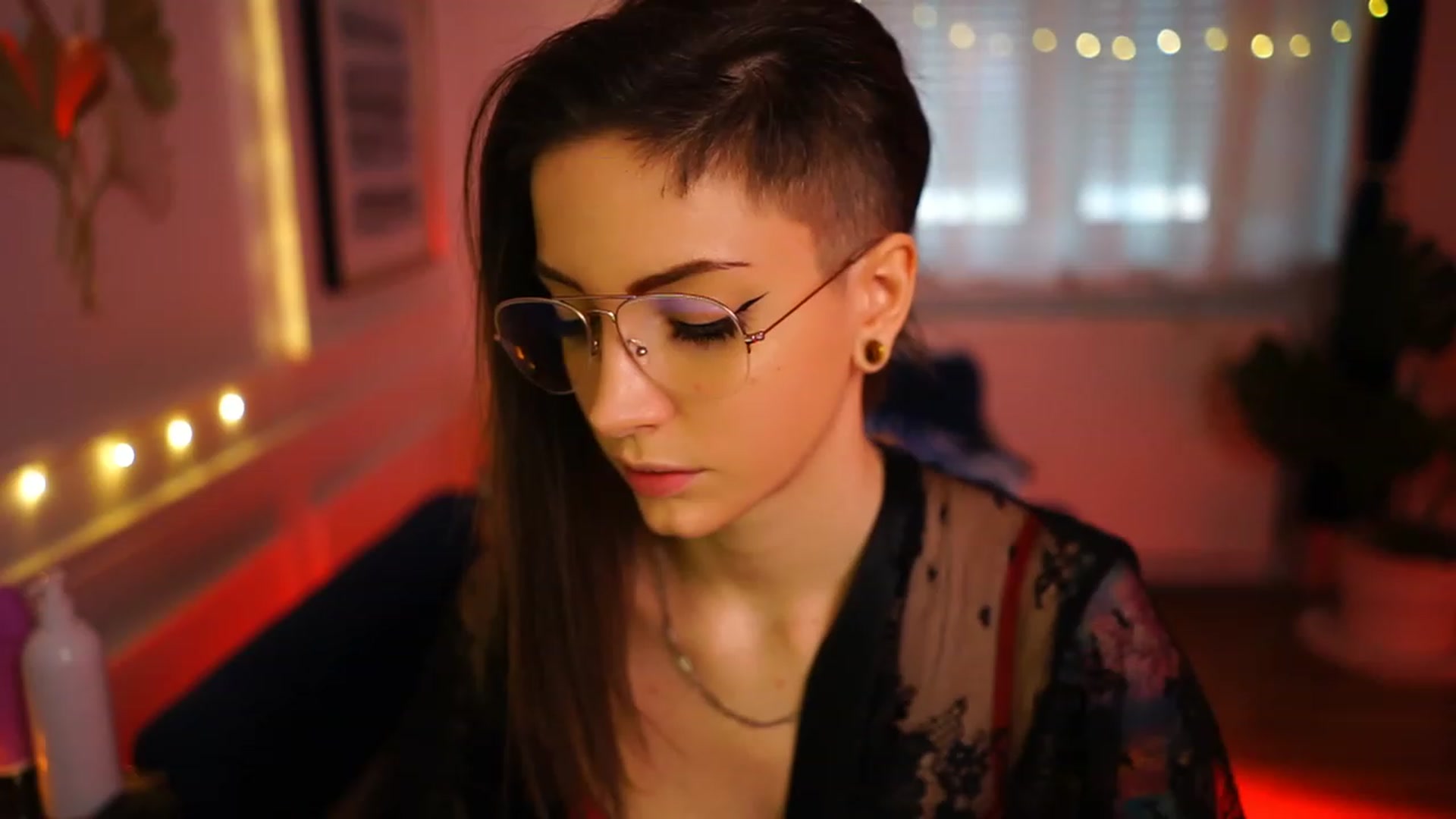 Gallery image thumbnail from Kend_dall's myfreecams stream on, 01/26/2023, 12:25 image 10 of 20