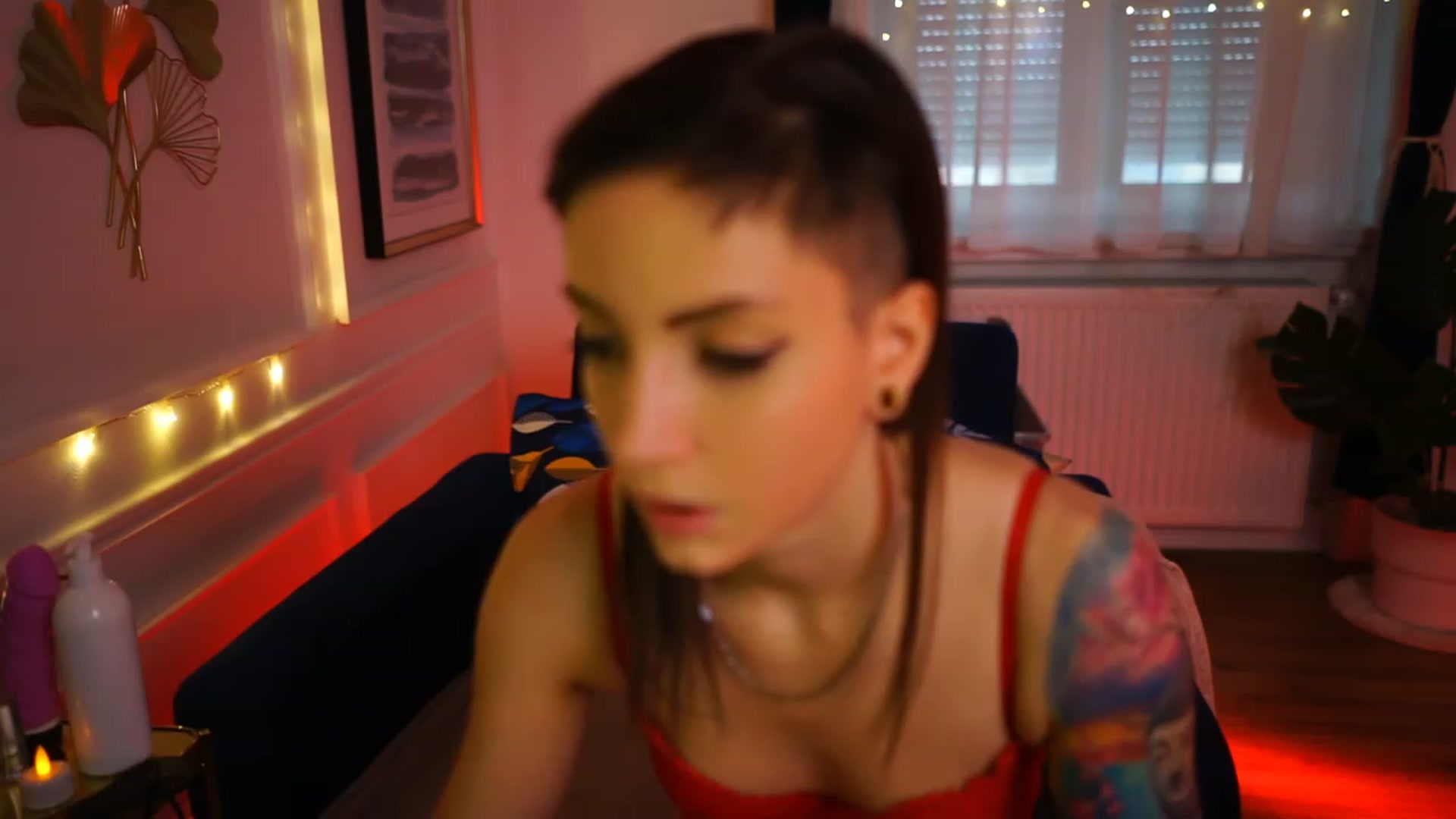 Gallery image thumbnail from Kend_dall's myfreecams stream on, 01/26/2023, 13:56 image 6 of 20